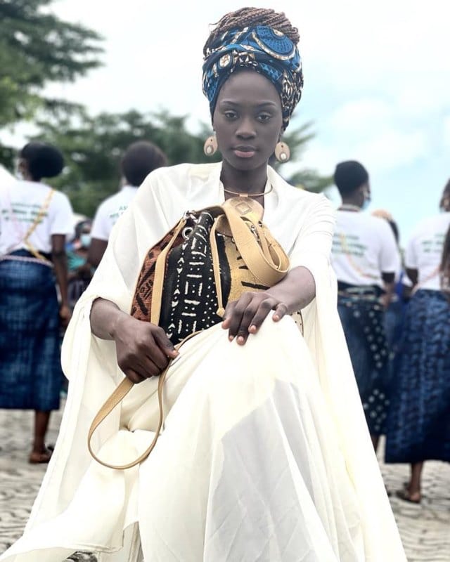 (Photos) FEMUA 2021 : Dieyla Guèye illumine Abidjan de sa douceur