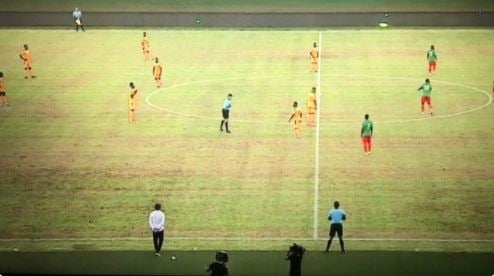 (Photos) Côte d’Ivoire – Cameroun : La pelouse du stade d’Ebimpé dans un état pitoyable !