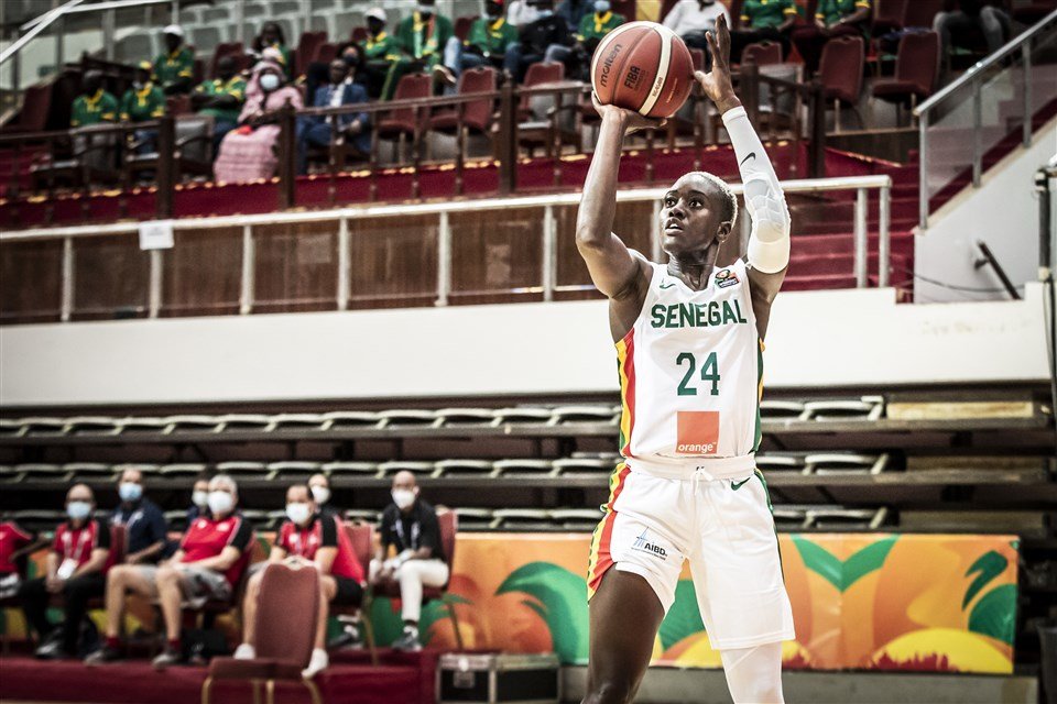Afrobasket: Yacine Diop parmi les 05 joueuses les plus en vue durant la phase de groupes, selon Fiba