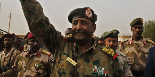 Coup d'état : Les scénarios guinéen et égyptien se produisent au Soudan