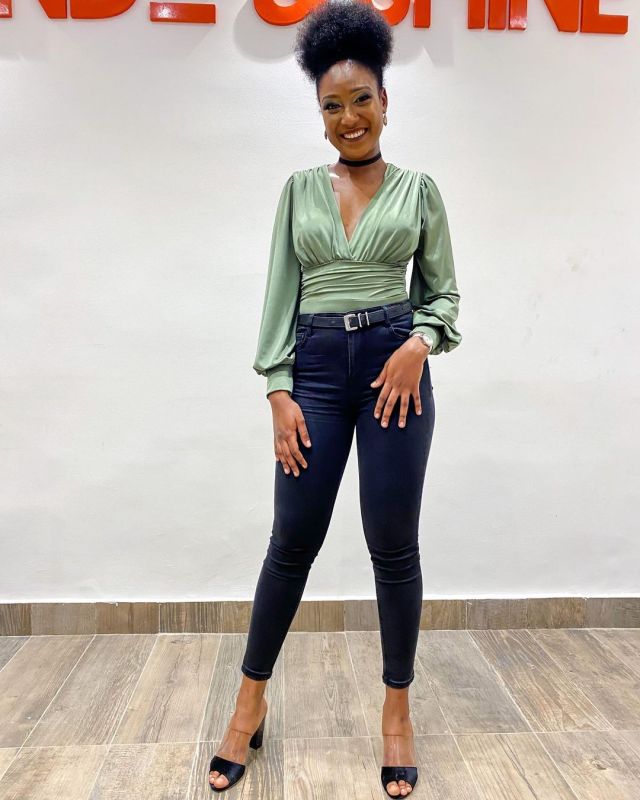 (04 photos) La jeune et charmante Amira Abed éblouit ses followeuse sur Instagram