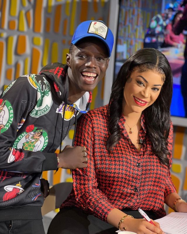 (Photos) L’actrice Fanta Samira Coulibaly Alias Anna de la série « Mœurs » explose la toile