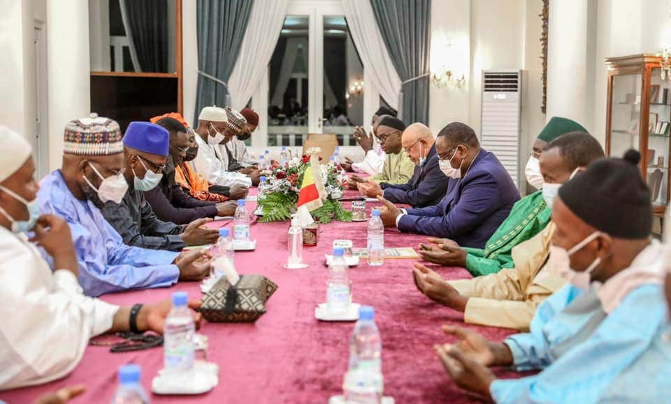 (Photos) Le cadre unitaire de l'islam et la plateforme Jammi rewmi reçus par le Chef de l'Etat, Macky sall