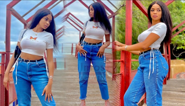 (06 photos) Nabou Toure de la Série « Mœurs », une Reine qui éblouit les followers avec sa crop top