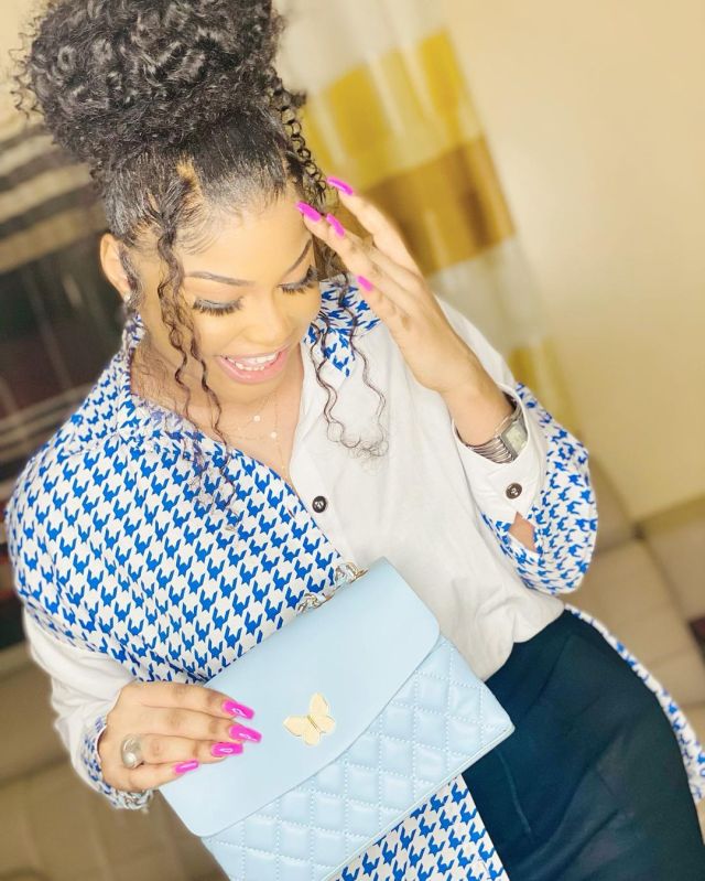 (Photos) Toute radieuse et souriante, la charmante Marichou hypnotise ses followers avec des clichés à couper le souffle