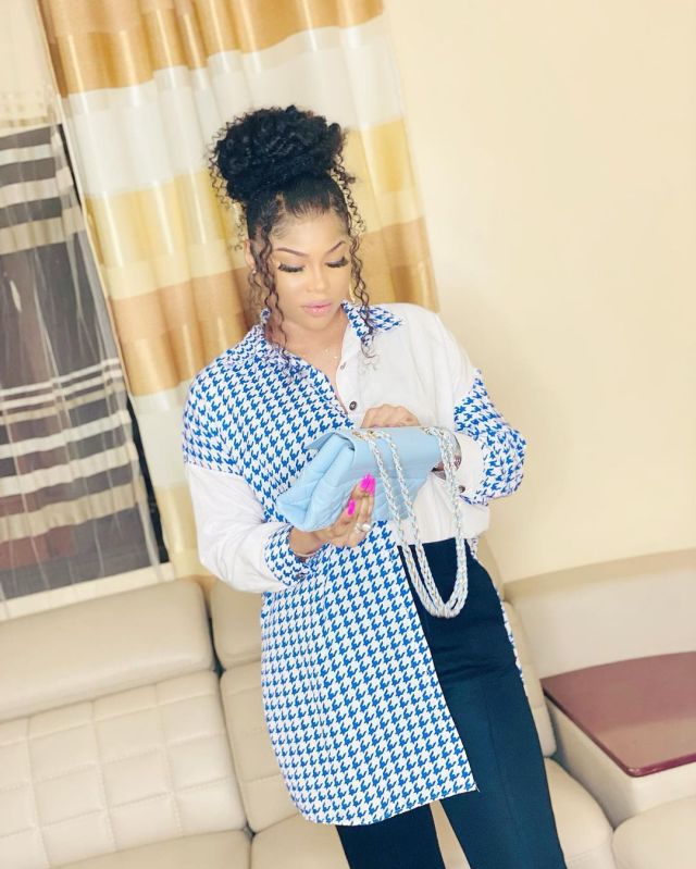 (Photos) Toute radieuse et souriante, la charmante Marichou hypnotise ses followers avec des clichés à couper le souffle