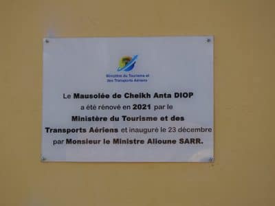 Thieytou : Le Mausolée de Cheikh Anta Diop rénové par le ministère du Tourisme