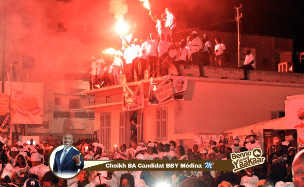 Photos-Medina : Cheikh Bâ boucle une campagne à l’Américaine qui aura mobilisé un monde fou jamais vu dans l’histoire de la politique