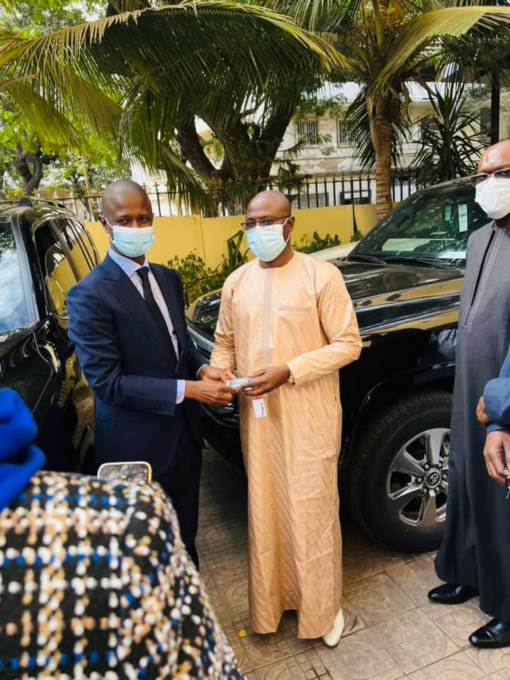 Sénégal : Les gouverneurs de région dotés de nouveaux véhicules de fonction (7 Photos)