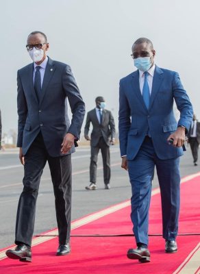 Inauguration stade Abdoulaye Wade : Le président du Rwanda Paul Kagamé débarque à Dakar (Photos)