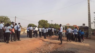 (Vidéo) Manifestation du FRAPP en solidarité avec les ASP : Des blessés et des arrêtés notés, selon Guy Marius Sagna