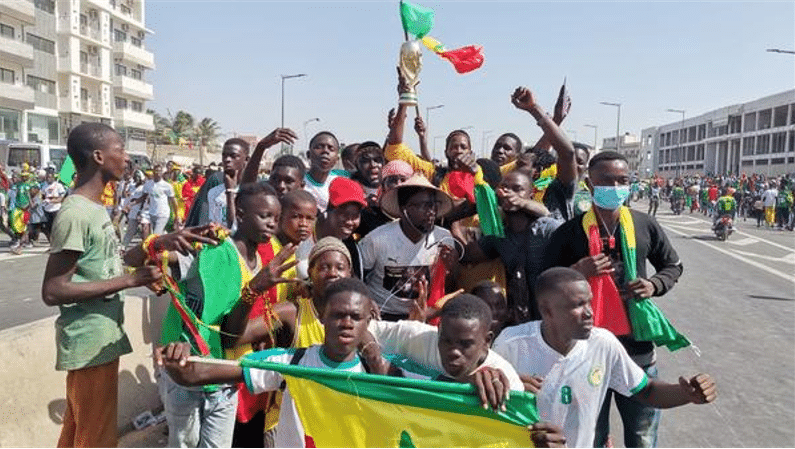 Champions d’Afrique 2021 : Les images incroyables de l’accueil des Lions à Dakar, du jamais vu
