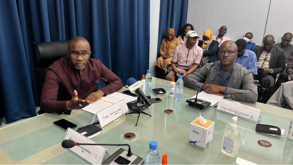 AIBD : L’Aibd dote le Contrôle sanitaire aux frontières d’une ambulance