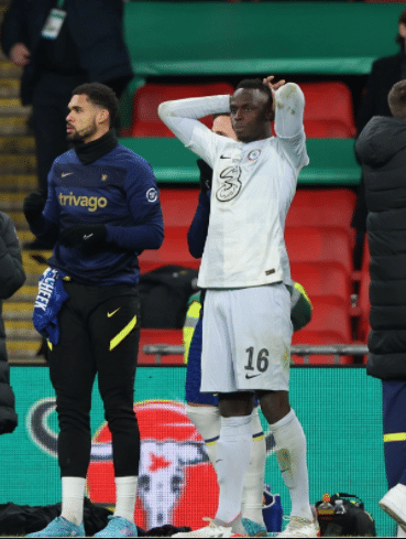 (Photos) Regardez la réaction d’Edouard Mendy après le tir au but manqué de Képa