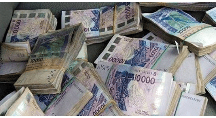 Deux employées d'une bambinerie volent 12 millions à leur patronne et font la fête sans aucun souci