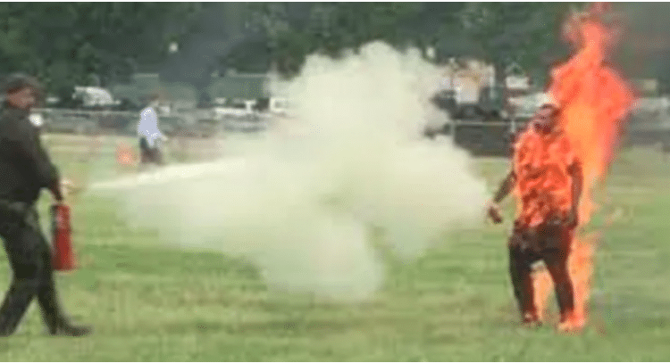 Etats-Unis : Un activiste climatique s'immole par le feu