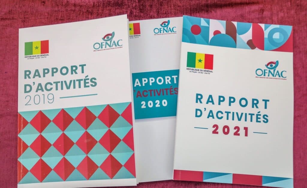 OFNAC : Macky Sall reçoit trois rapports d’activités (Photos)