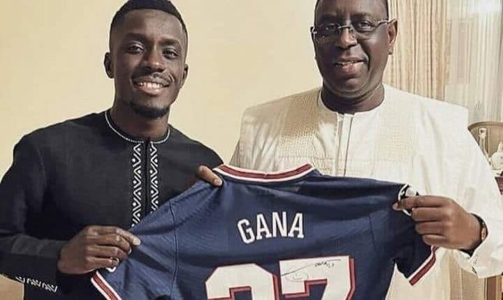 Affaire LGBT : Macky Sall réagit et apporte son soutien à Gana Guèye