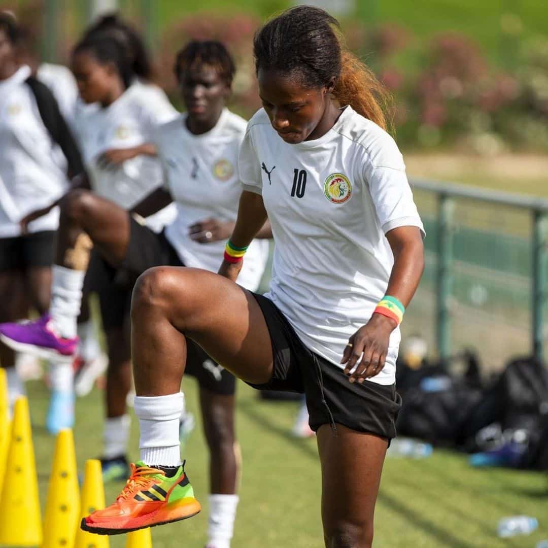 (Photos) - Eva Neymar, la Sadio Mané des lionnes séduit les hommes