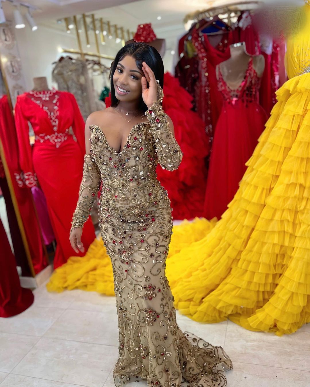 (5 Photos) Tabaski 2022 : Ses s3ins à moitié à l’air, Dieyna Baldé sort le grand jeu et fait rage sur instagram