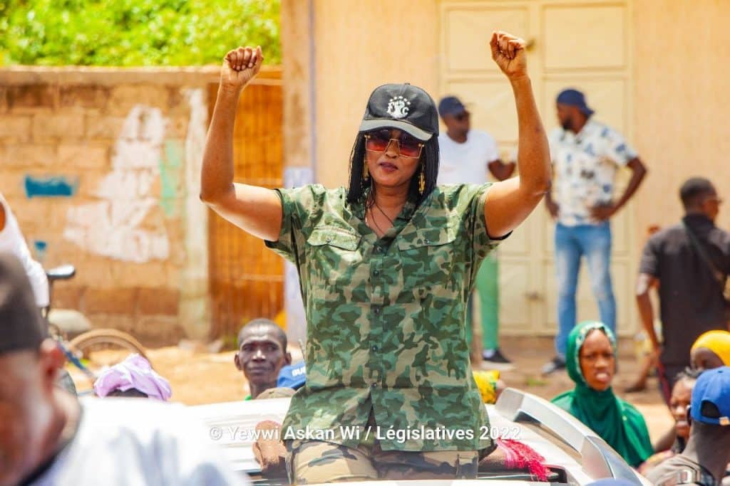 (Photos) - Maïmouna Bousso celle qui illumine les caravanes de YEWWI Askan Wi