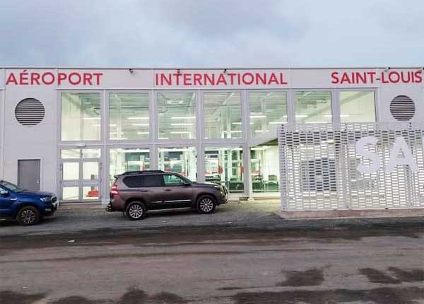 aéroport International de Saint-Louis