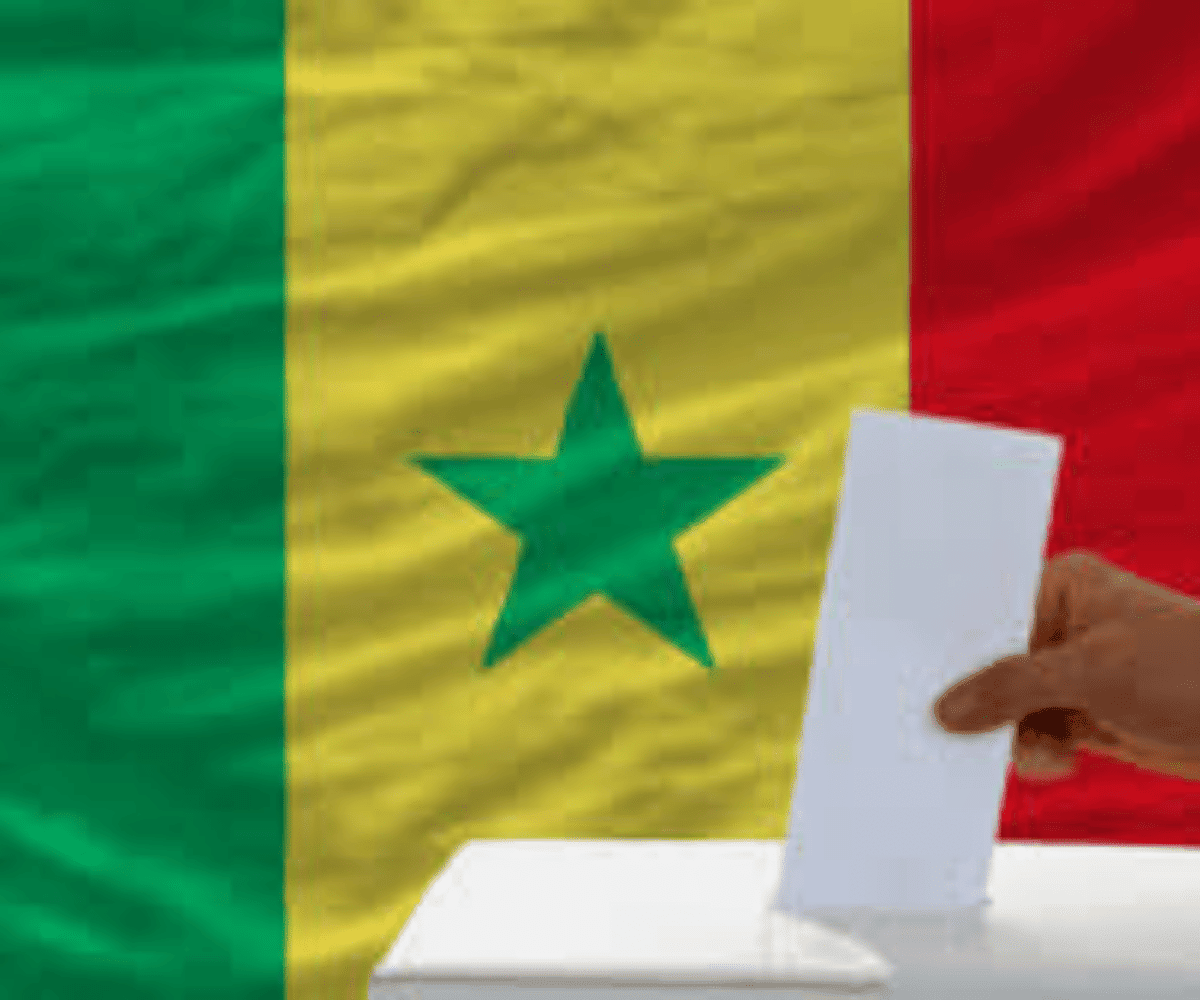 En vote. Сенегал выборы. Сегенал выборы. Senegal Administration.
