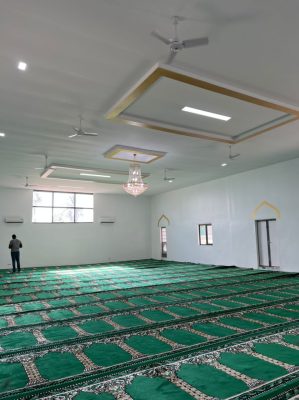 (Vidéo et photos) Tabaski à Ziguinchor : Doudou Ka réhabilite la mosquée-chapiteau de la grande mosquée