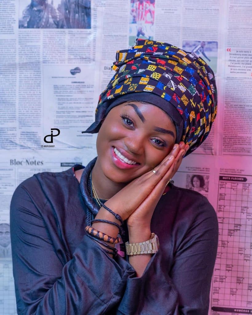 ( 12 Photos ) Cathy de la série Virginie dans la peau d’une “Yaye Fall”