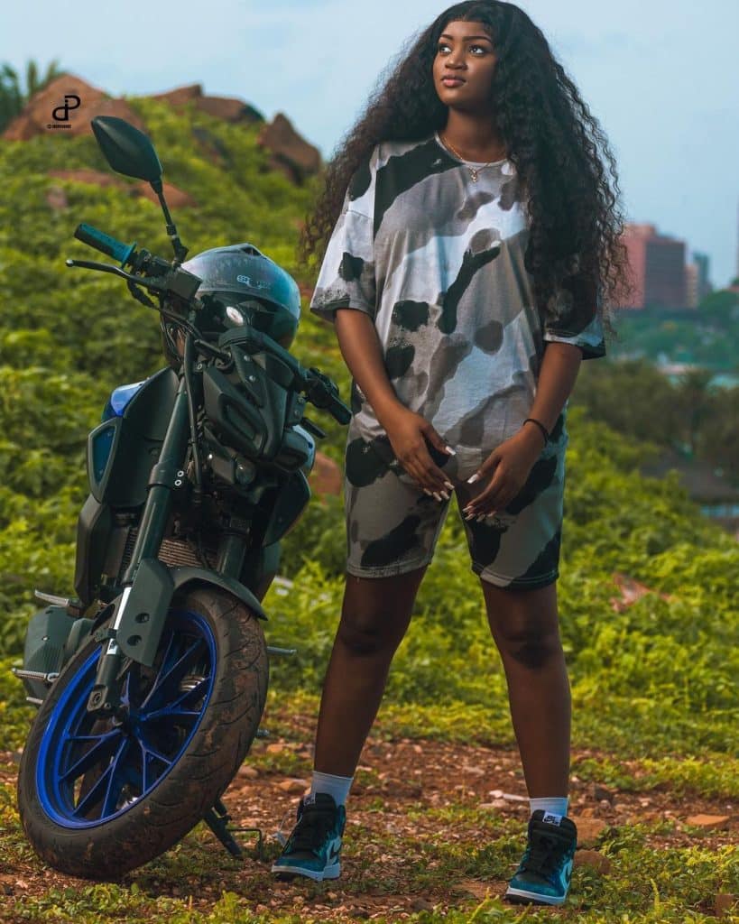 Cathy de la série « Virginie» : une beauté qui ne passe pas inaperçue (Photos)