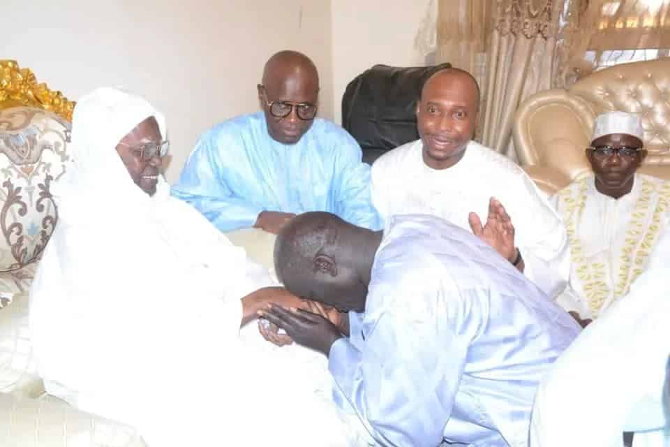(PHOTOS) Touba : Barth reçu par Serigne Mountakha Mbacké…