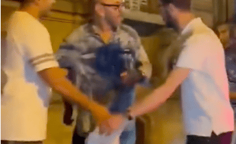 (Photos) Le roi du Maroc aurait été vu en état d’ébriété à Paris