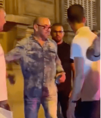 (Photos) Le roi du Maroc aurait été vu en état d’ébriété à Paris