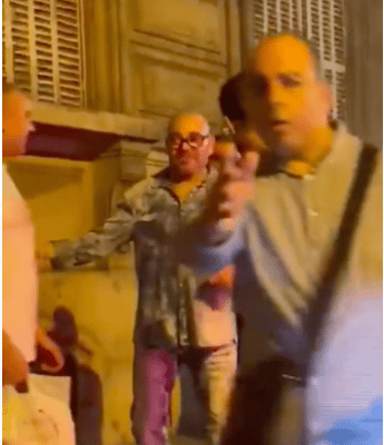 (Photos) Le roi du Maroc aurait été vu en état d’ébriété à Paris