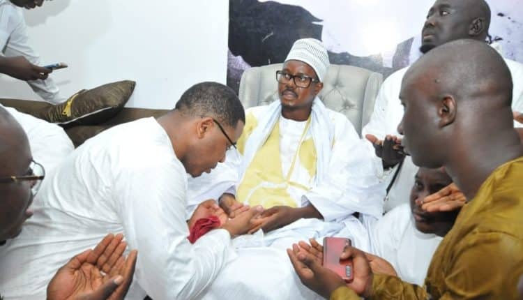 Touba : Serigne Mountakha loue les actions et l'engagement de Bougane Gueye
