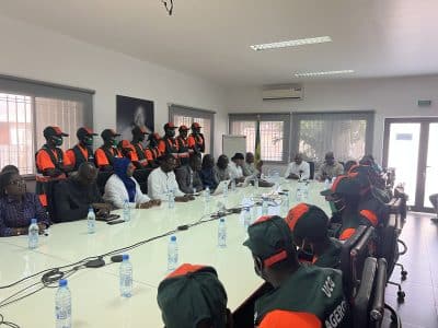 (Vidéo + Photos) Signature de convention entre l'AGEROUTE et l'UCG: 300 jeunes employés pour le nettoiement...