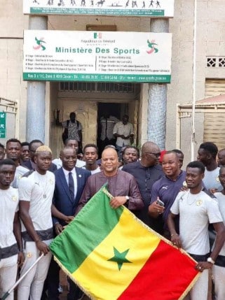 Can Beach soccer : les lions de la plage ont reçu leur drapeau