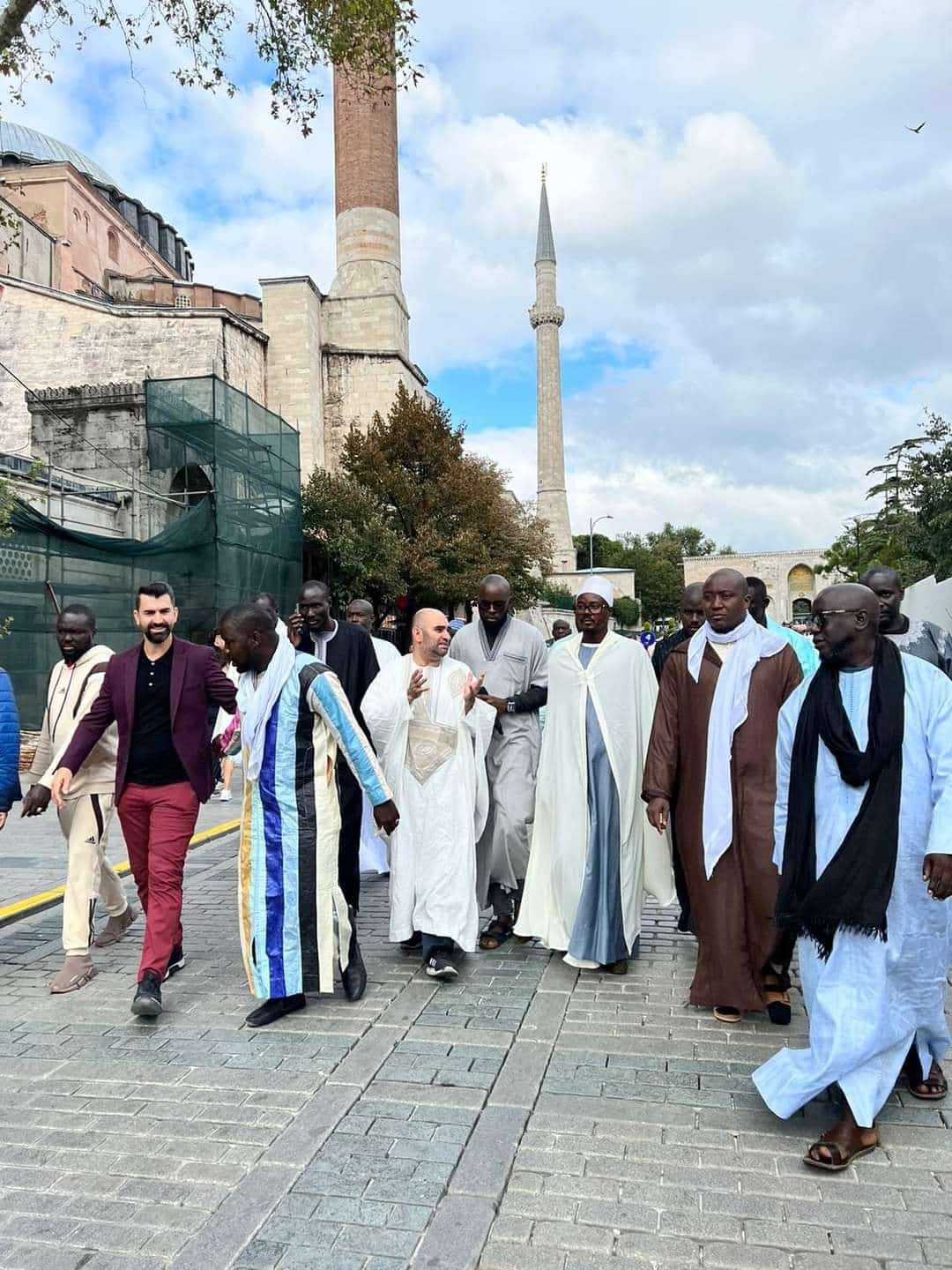 Arrêt sur image : Visite de Serigne Bass en Turquie (Photos)