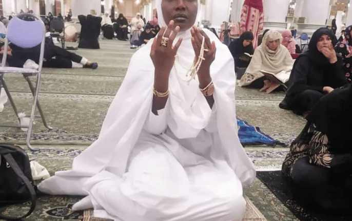 (Photos) Oumra : Coumba Gawlo Seck à la Mecque