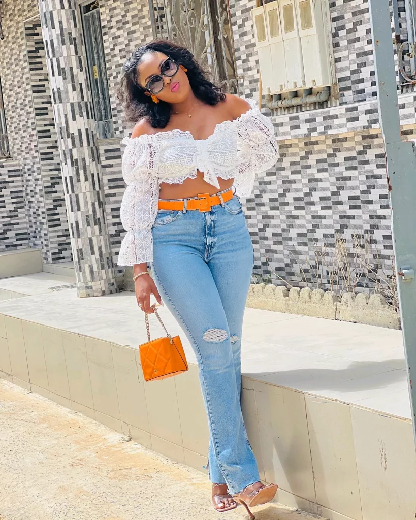 Admirez les belles images de l’actrice Julie de la série Infidèles (Photos)