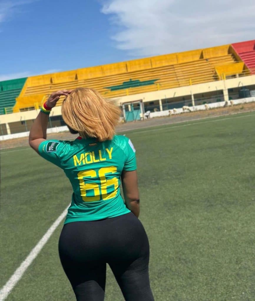 (25 Photos) Quand les supportrices Sénégalaises portent autrement le maillot des lions