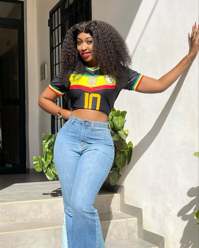 Sénégal vs Angleterre: Les supportrices Sénégalaises les plus audacieuses (30 Photos)