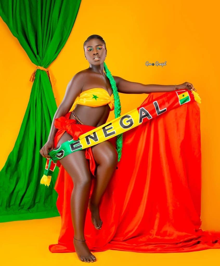 Sénégal vs Angleterre: Les supportrices Sénégalaises les plus audacieuses (30 Photos)