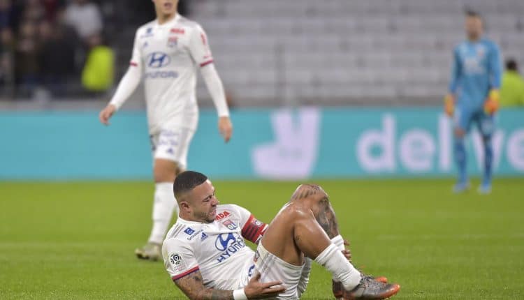 Coupe du monde : "Memphis Depay ne sera pas titulaire contre le Sénégal" (Louis Van Gaal)