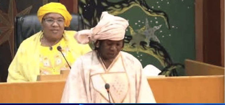 Assemblée nationale : Amy Ndiaye Gniby tacle sévèrement TAS 