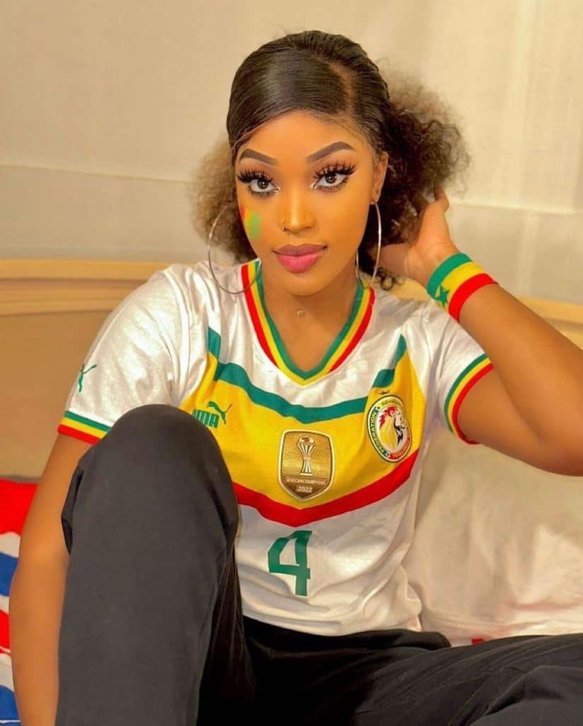 Sénégal vs Angleterre: Les supportrices Sénégalaises les plus audacieuses (30 Photos)