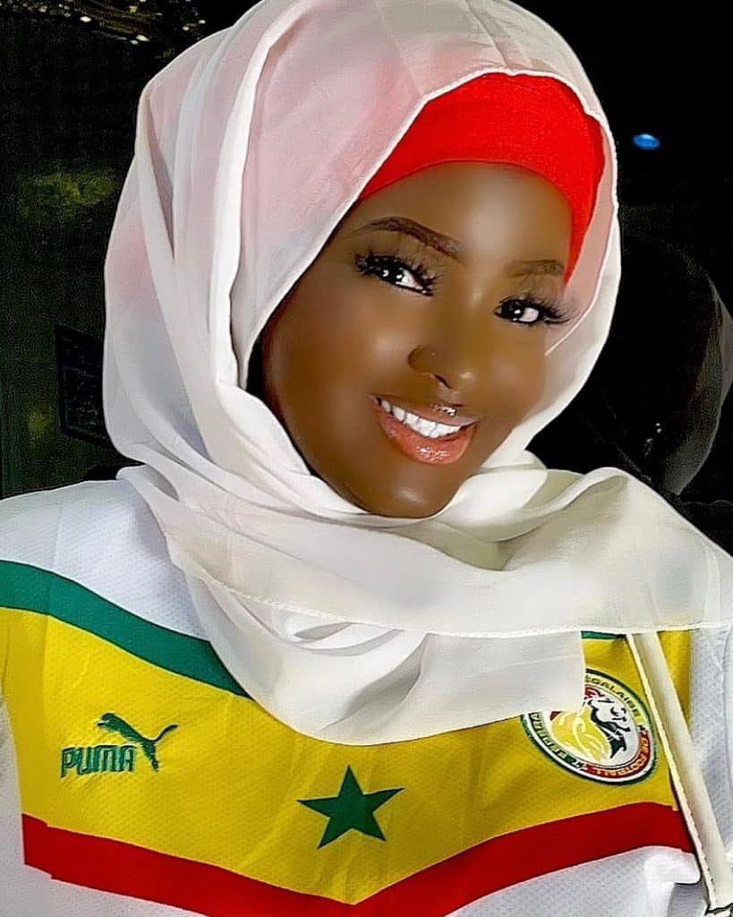 Sénégal vs Angleterre: Les supportrices Sénégalaises les plus audacieuses (30 Photos)