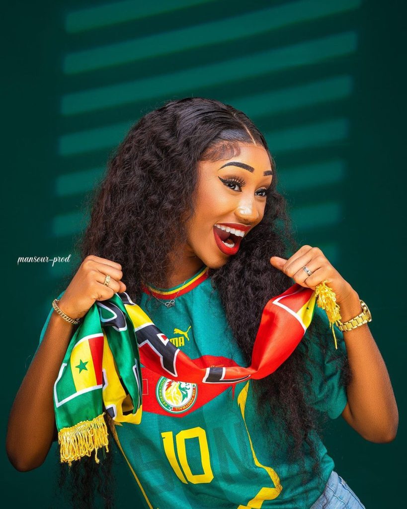 Sénégal vs Angleterre: Les supportrices Sénégalaises les plus audacieuses (30 Photos)