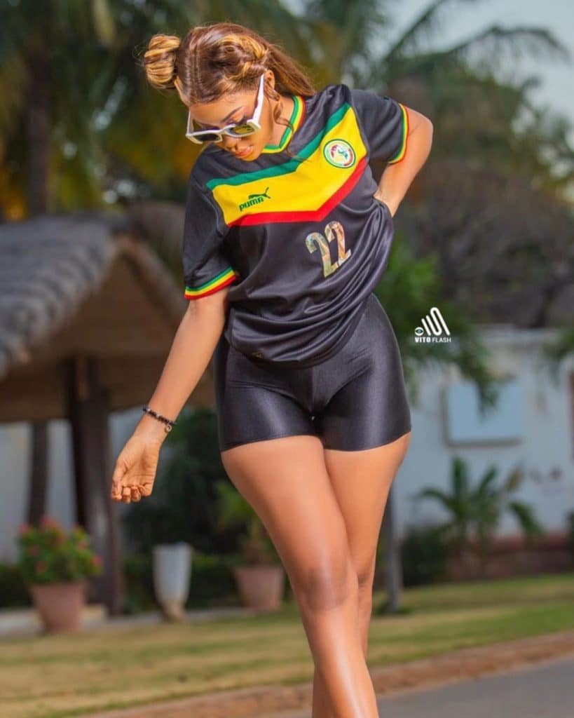 Sénégal vs Angleterre: Les supportrices Sénégalaises les plus audacieuses (30 Photos)