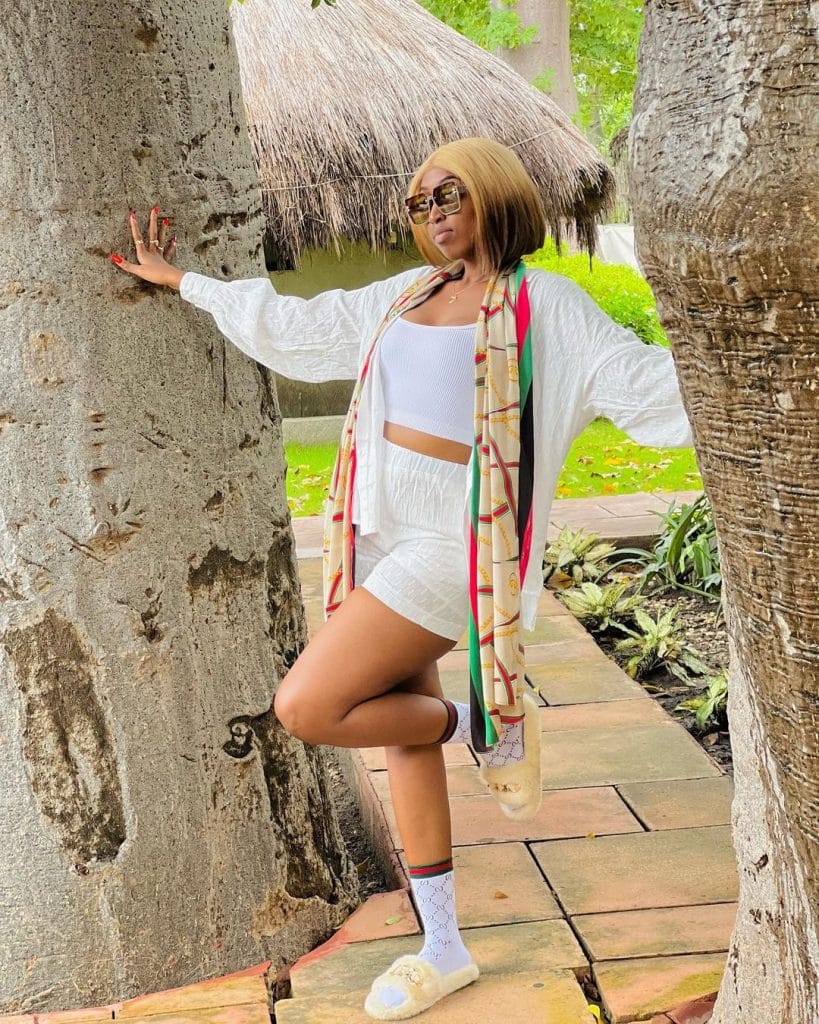 (06 Photo) - Charme, classe et glamour : Tatira Sow fait sensation avec ses nouveaux clichés